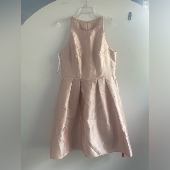 Alfred Sung High-Neck Satin Cocktail Dress With Pockets - D769 - Picture 8 of 10